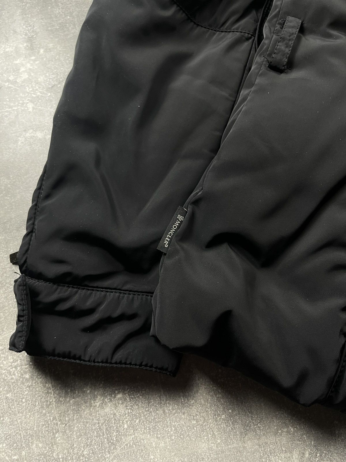 Moncler Moncler “Helena” Black Quilted Down Jacket Made in Romania Size L / US 10 / IT 46 - 9 Thumbnail