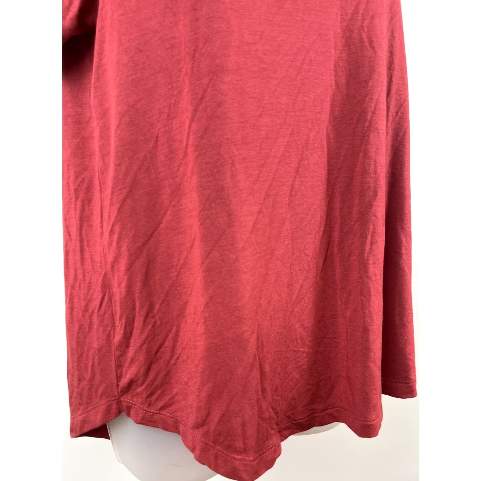 American Eagle Outfitters American Eagle Outfitters T Shirt Womens M V-Neck Short Sleeve Red Modal Soft Casual Size M / US 6-8 / IT 42-44 - 4 Thumbnail