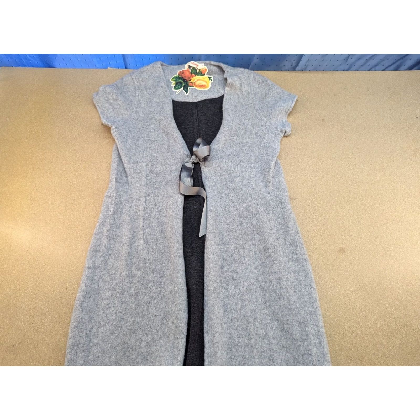Vintage Avoca Anthology Ireland Dress Wool Viscose Gray Size 2 Ladies Sleeveless Cardigan Dress Short A-Line Casual Workwear Womens Size XS / US 0-2 / IT 36-38 - 2 Thumbnail
