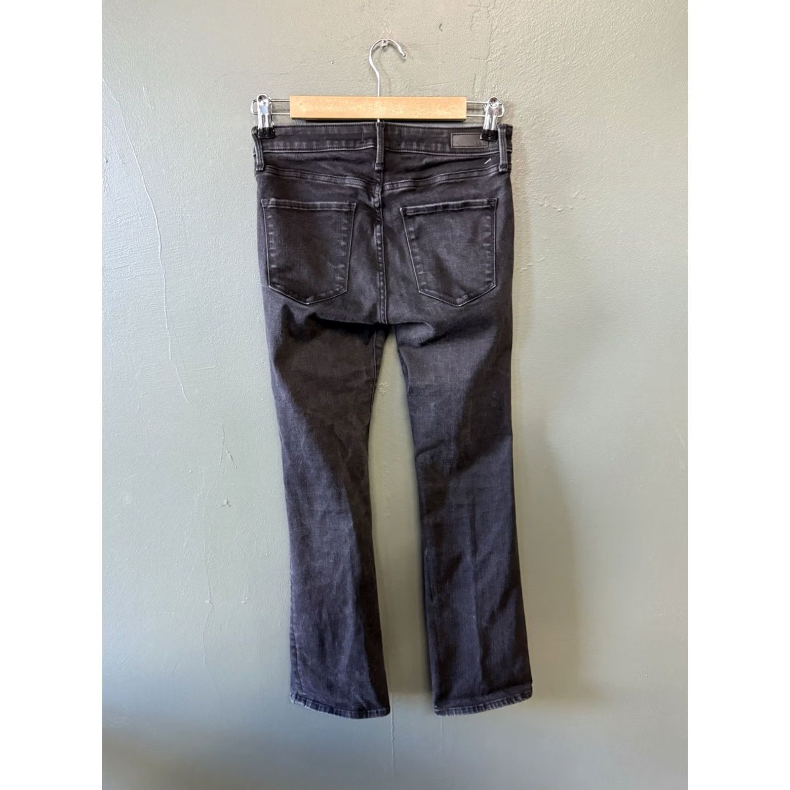 Abercrombie & Fitch Abercrombie & Fitch Jeans Womens Black Straight Regular 27/4S Denim 28 Inseam Size 27/4S Adults Womens Black Straight Jeans Size 27" / US 4 / IT 40 - 2 Thumbnail