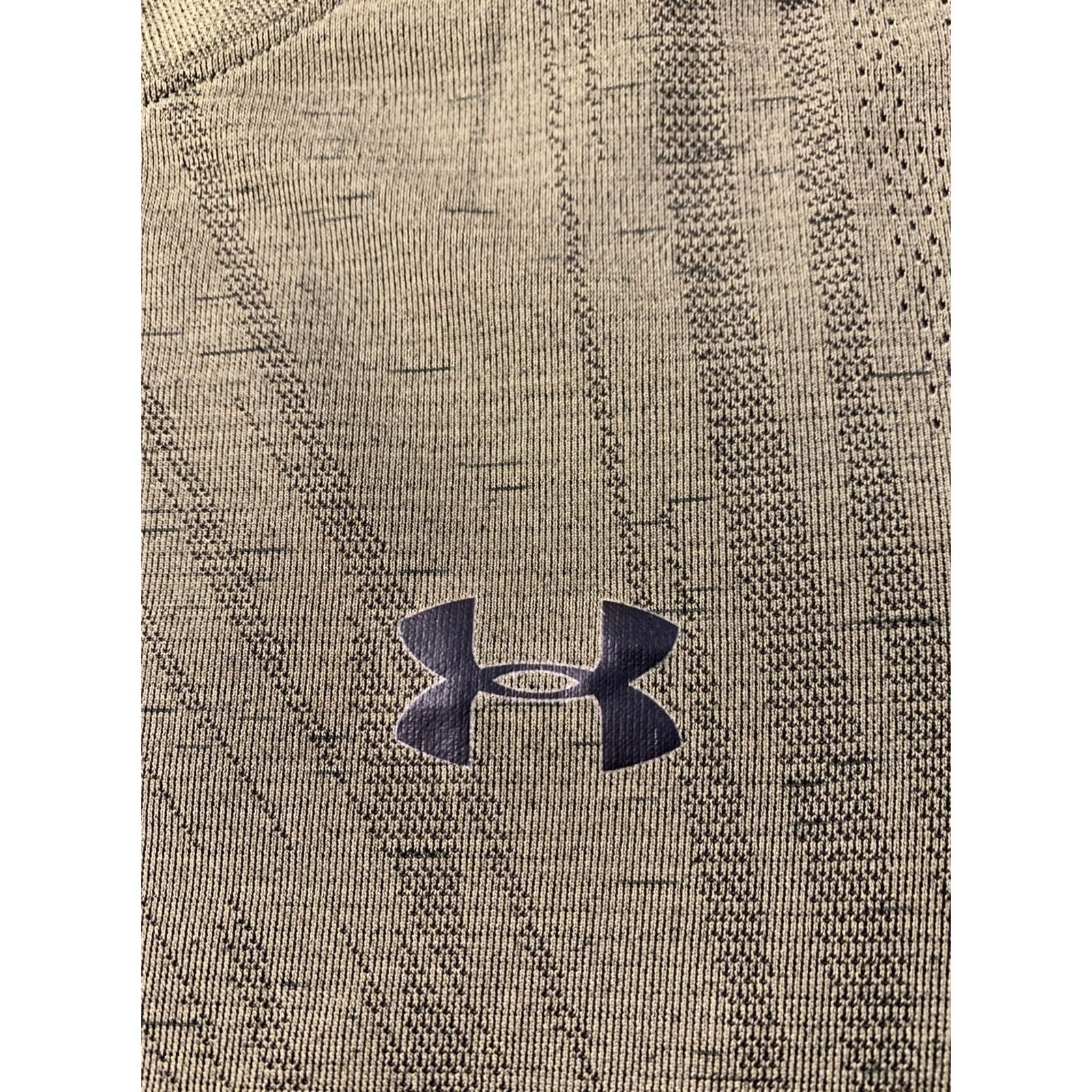 Under Armour Under Armour Shirt Men Training Jersey Tee S Olive Classic Fit Short Sleeve Crew Neck 72cm 44cm Size US S / EU 44-46 / 1 - 4 Thumbnail