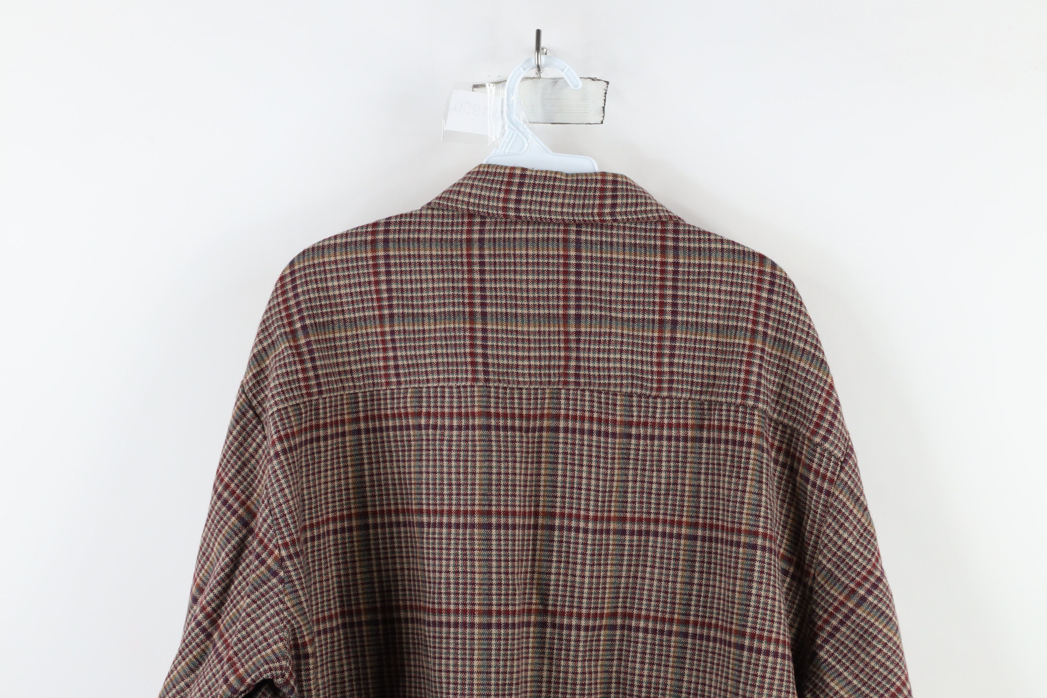 Vintage Vintage 90s Streetwear Plaid Knit Collared Button Shirt Size US XL / EU 56 / 4 - 12 Thumbnail