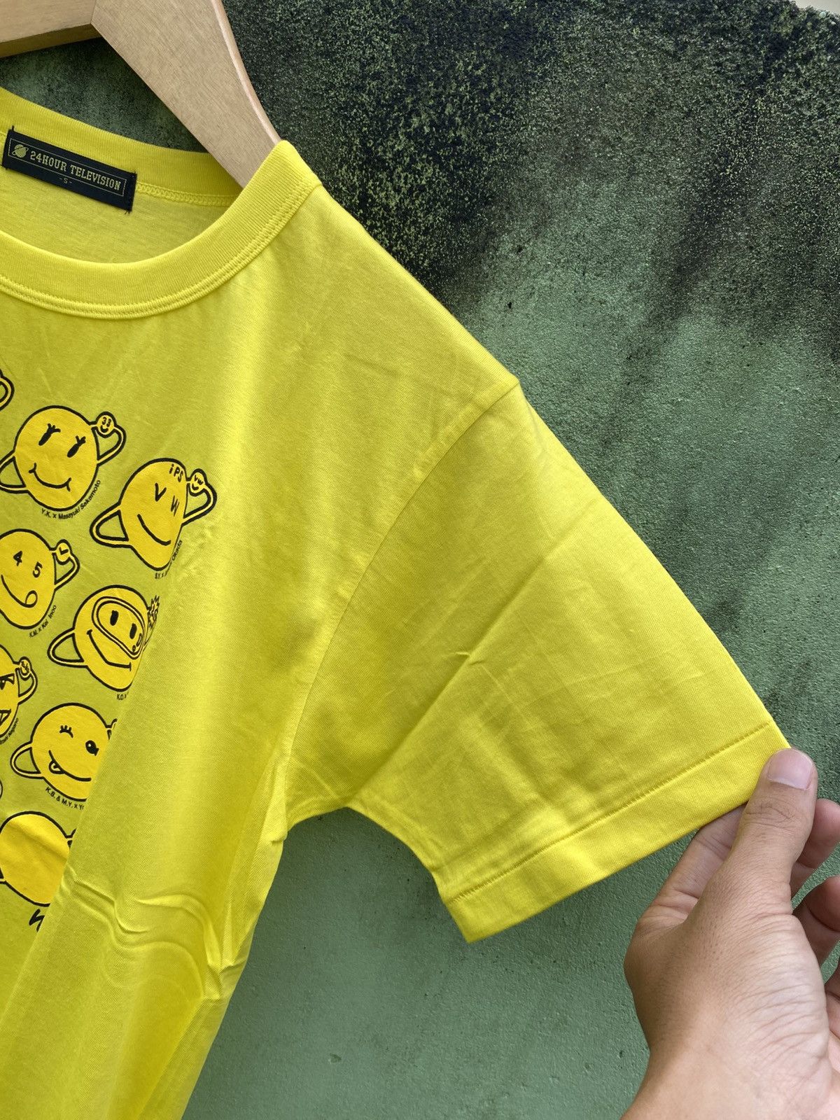 Japanese Brand 24 Hour Television Japanese Smiley Face Graphic Neon T-Shirt Size US S / EU 44-46 / 1 - 5 Thumbnail