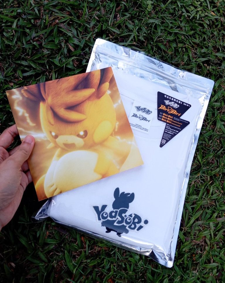 Japanese Brand × Pokemon Pokemon x YOASOBI Biri Biri ⚡ Tshirt only 🫰NEW Unopened 🎉 Size US L / EU 52-54 / 3 - 1 Thumbnail