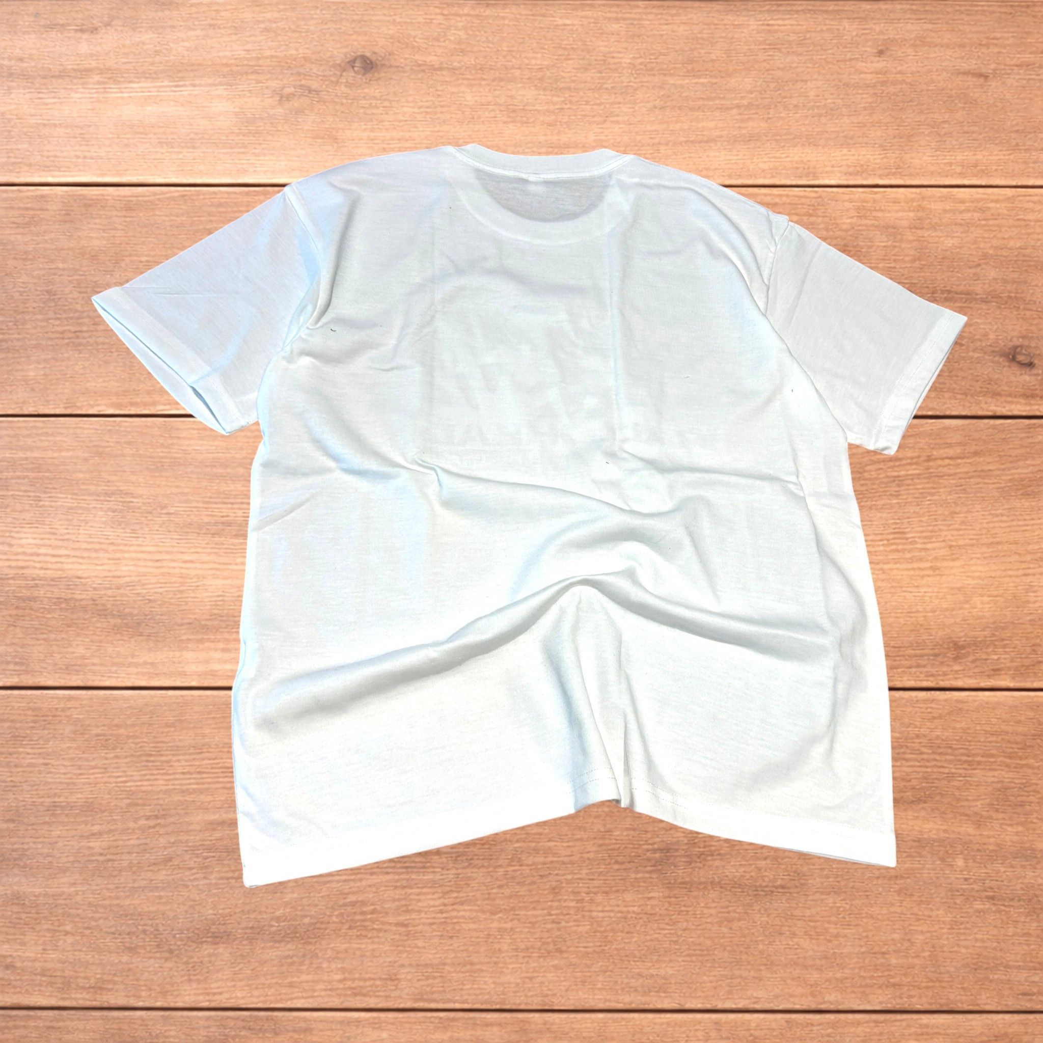 Japanese Brand Radiohead the bends T-shirt with front graphic in white. Size US M / EU 48-50 / 2 - 2 Thumbnail