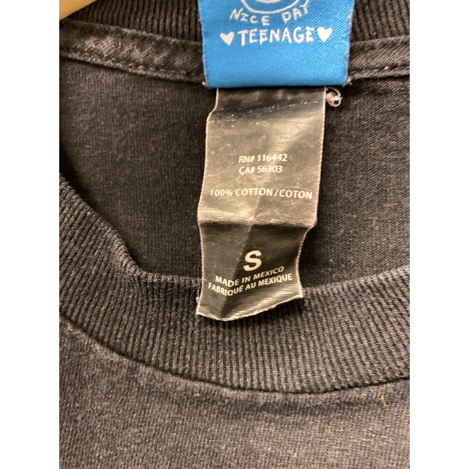 J Brand VINTAGE Teenage Brand Shirt Vulture Hazard "Feeling Great" T-Shirt Small S Mens Cotton Crew Short Sleeve Faded Black Logo 2000s Retro Vintage Size US S / EU 44-46 / 1 - 6 Thumbnail