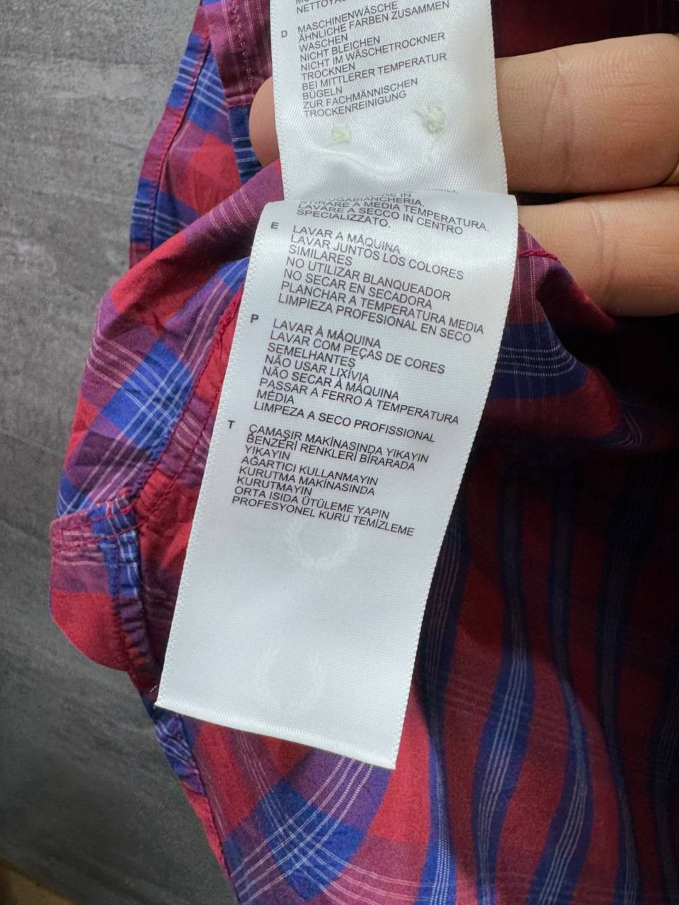 Other Shirt Red Blue checkered FRED PERRY Size US L / EU 52-54 / 3 - 8 Thumbnail