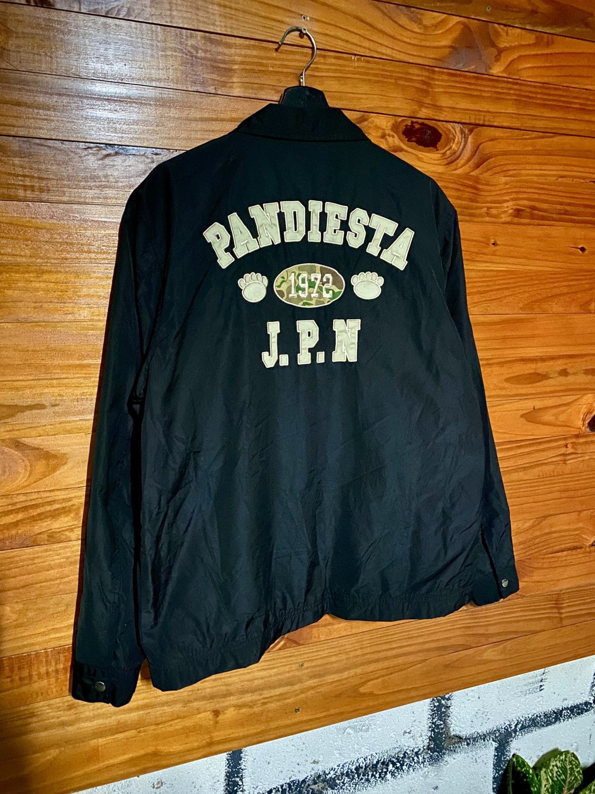 Japanese Brand Pandista Japan Black Coaches Jacket XL – Panda Logo Size US L / EU 52-54 / 3 - 10 Thumbnail