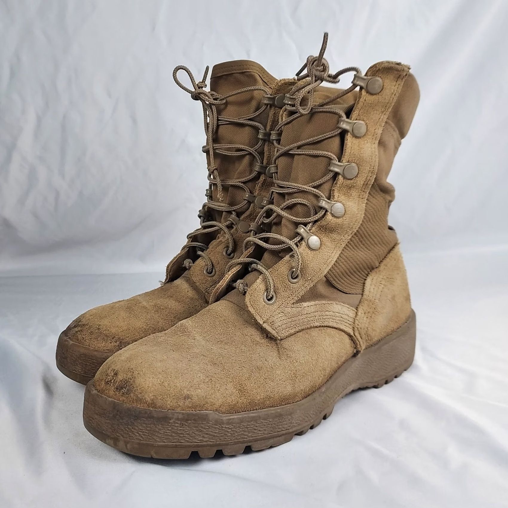 Vibram McRae US Military Desert Combat Boots Mens 5.5W Tan Vibram Sole USA Shoe Size US 6 / EU 39 - 2 Thumbnail