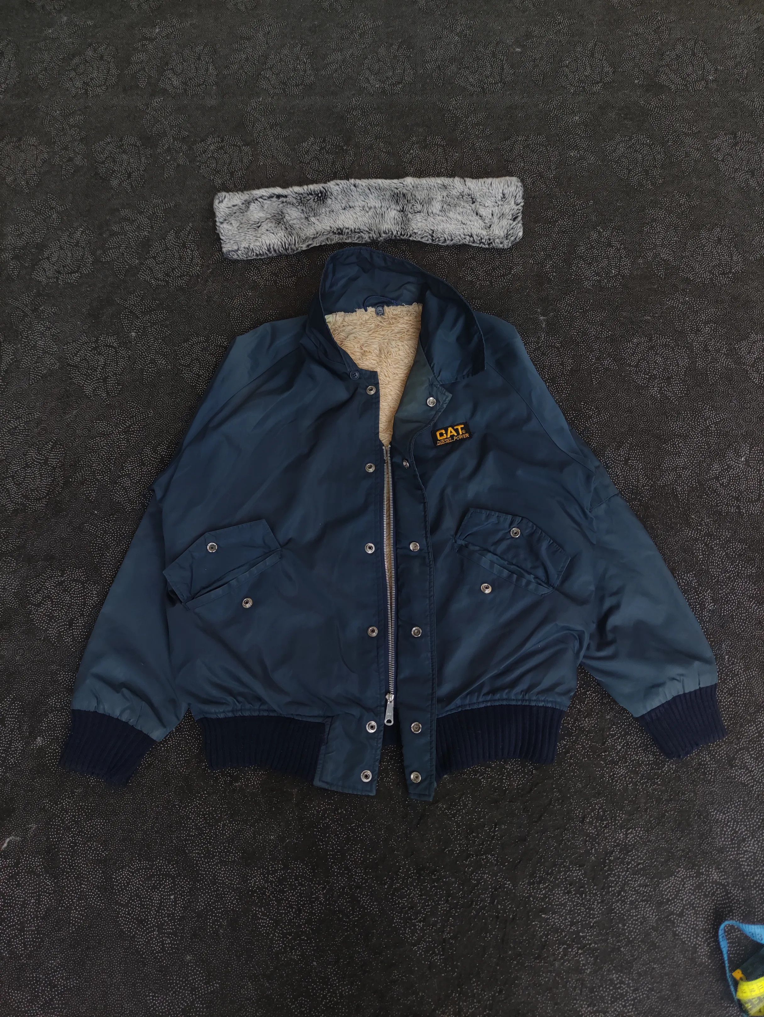 Caterpillar CAT Diesel Power Flight Bomber Jacket J019 Size US L / EU 52-54 / 3 - 3 Thumbnail