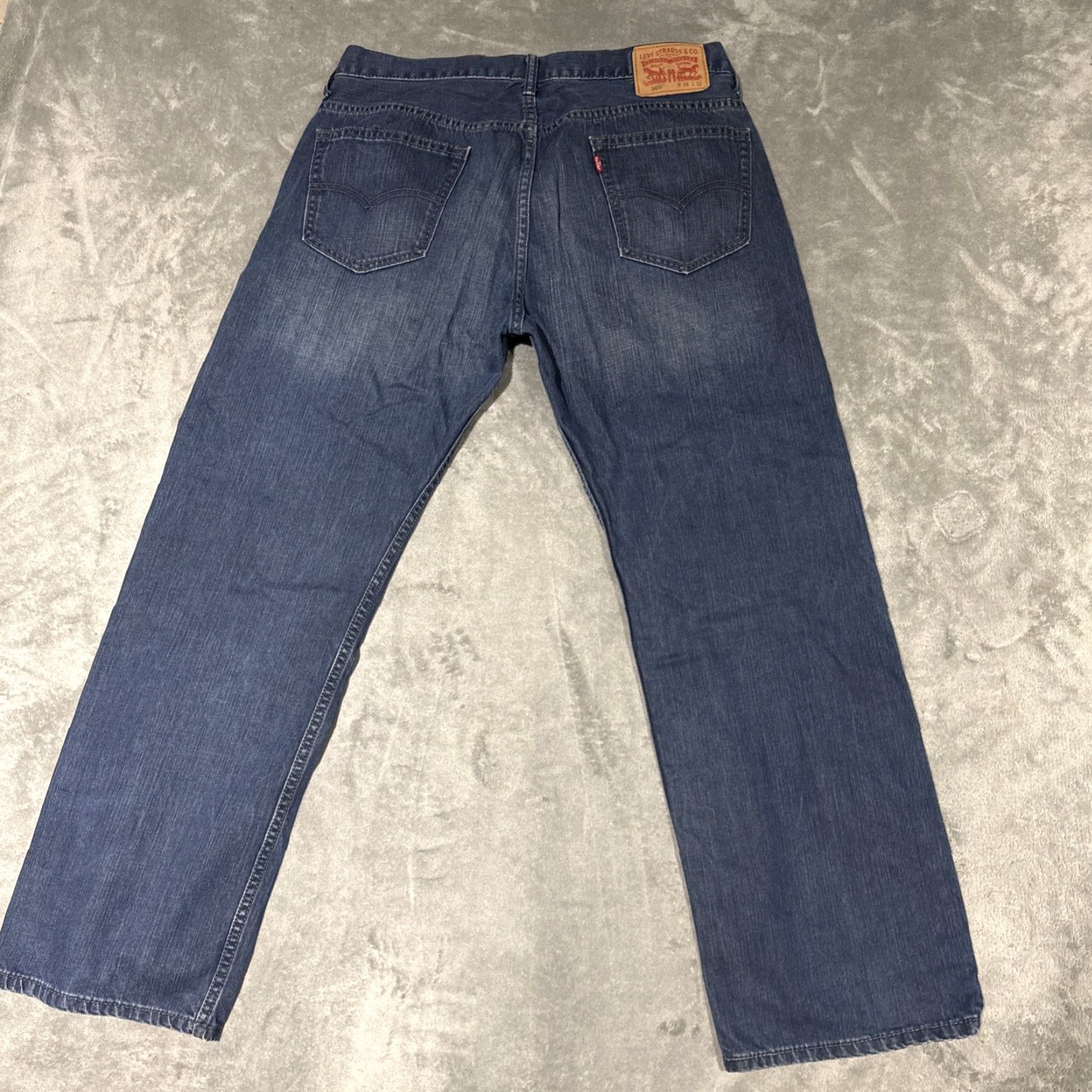 Levi's VINTAGE Levi's 569 Jeans Mens 34x31 Blue Medium Wash Relaxed Straight Baggy USA Logo 90s Womens? Size US 34 / EU 50 - 6 Thumbnail