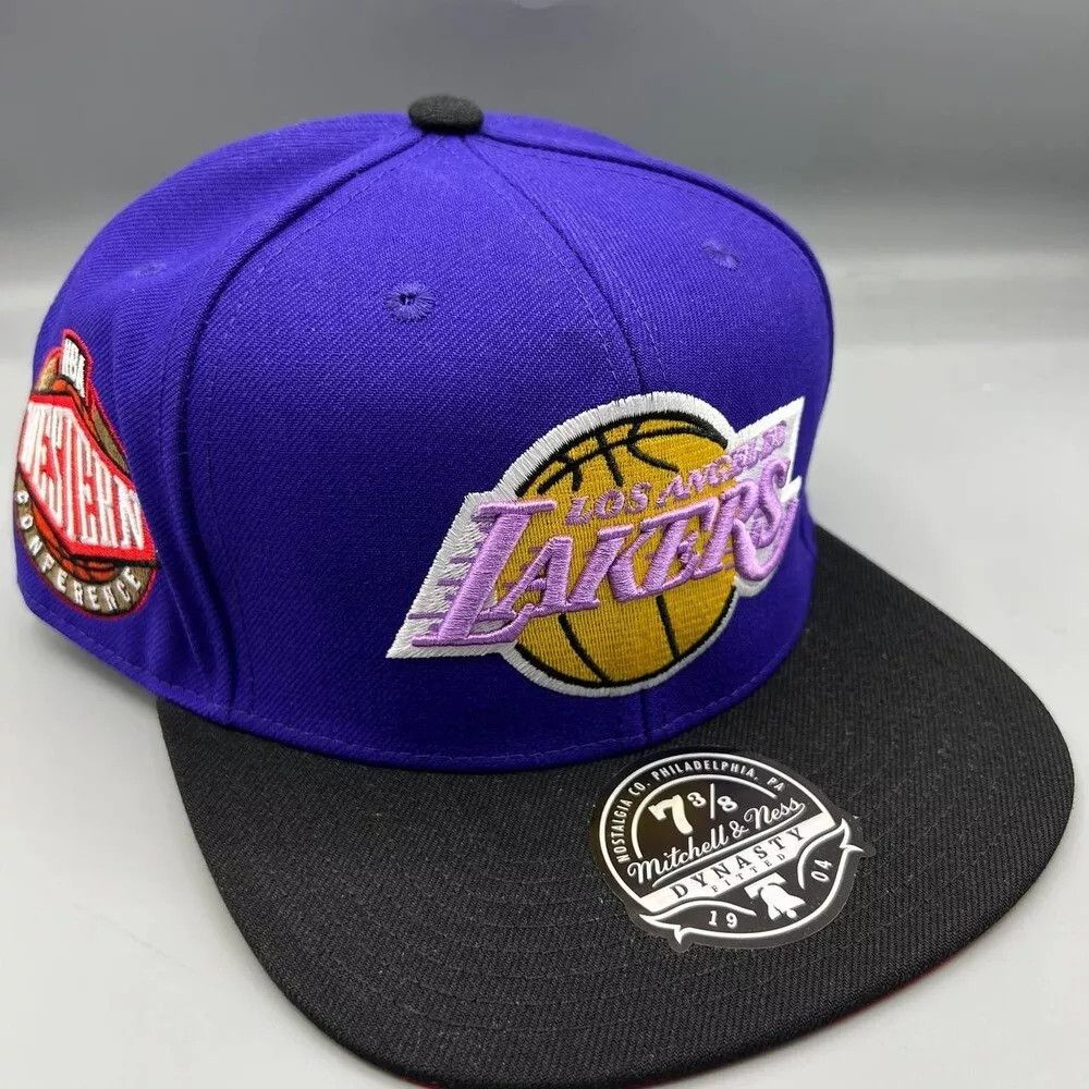 Mitchell & Ness Los Angeles LA Lakers Hat Men 7 3/8 Purple NBA Fitted Cap Size ONE SIZE - 1 Thumbnail