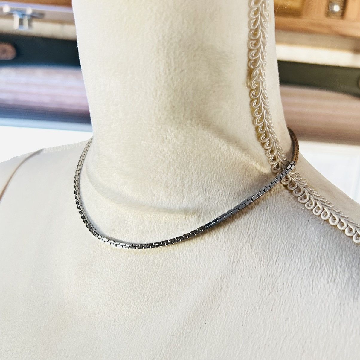 Vintage Vintage Monet silver chain hook clasp necklace Size ONE SIZE - 3 Thumbnail