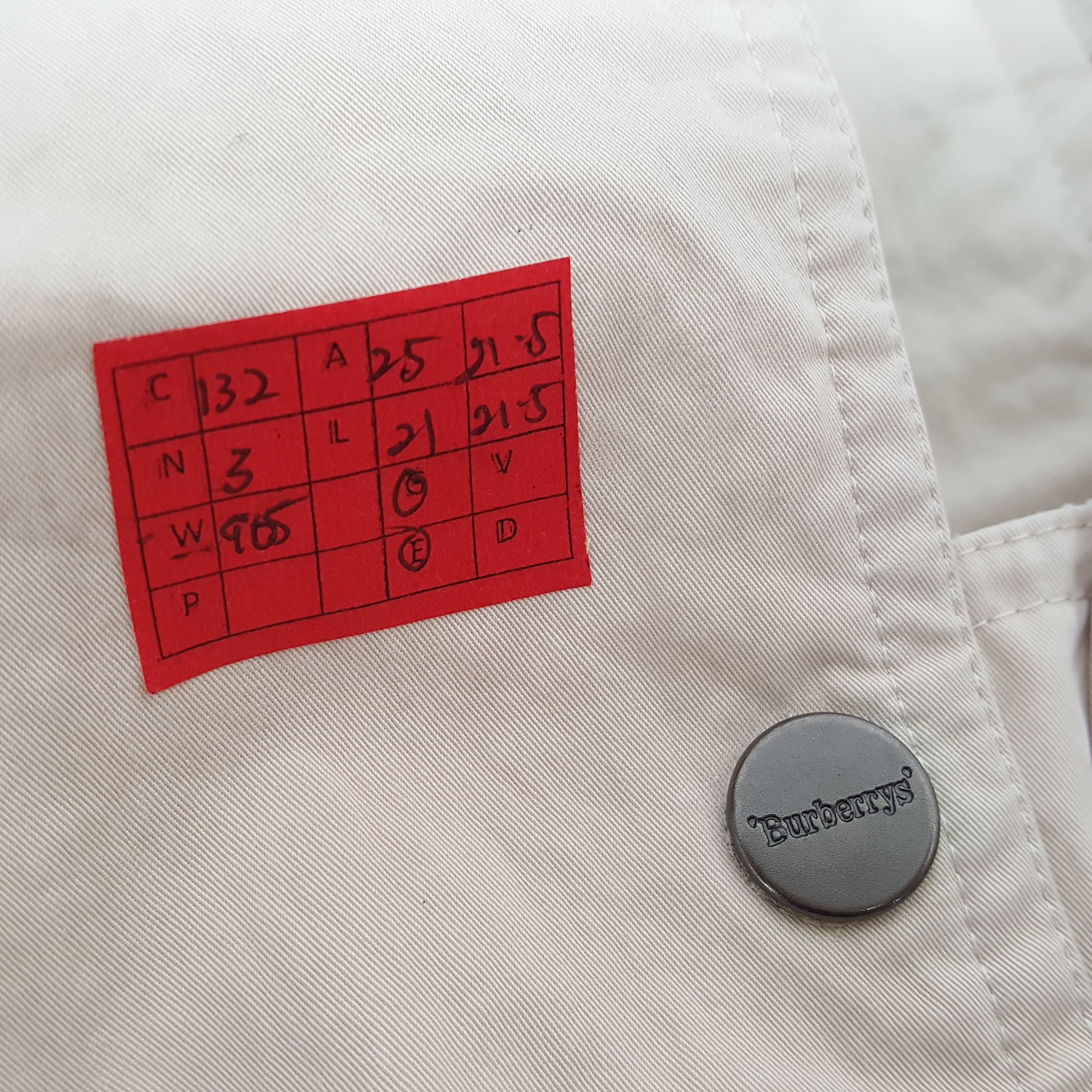 Burberry × Vintage Burberrys Luxury Brand Winter Style Small Logo Jacket Size US XL / EU 56 / 4 - 12 Thumbnail