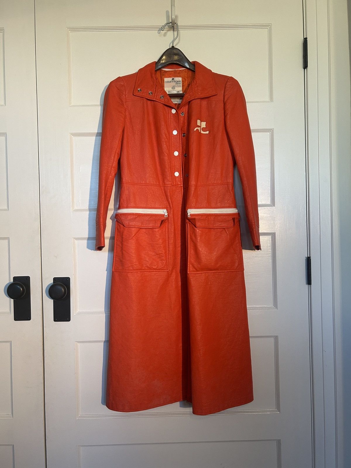Courreges Courreges Paris Orange Vinyl Trench Coat Size XS / US 0-2 / IT 36-38 - 16 Thumbnail