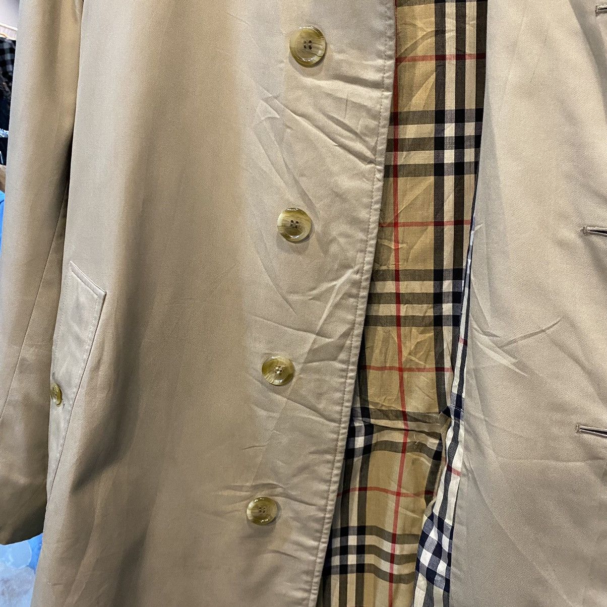 Burberry VINTAGE‼️The Classic Burberry Trench-coat Size US M / EU 48-50 / 2 - 12 Thumbnail