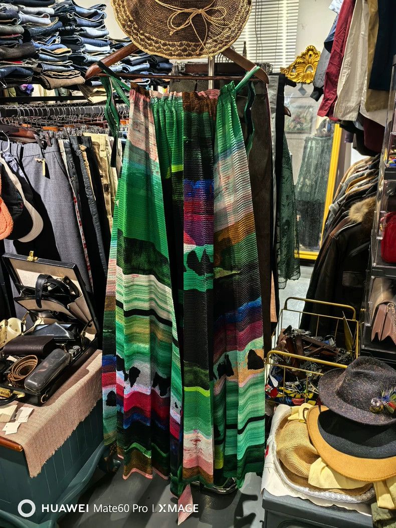 Issey Miyake Issey Miyake size:2 Green ink-wash printed pleated dress Size M / US 6-8 / IT 42-44 - 6 Thumbnail
