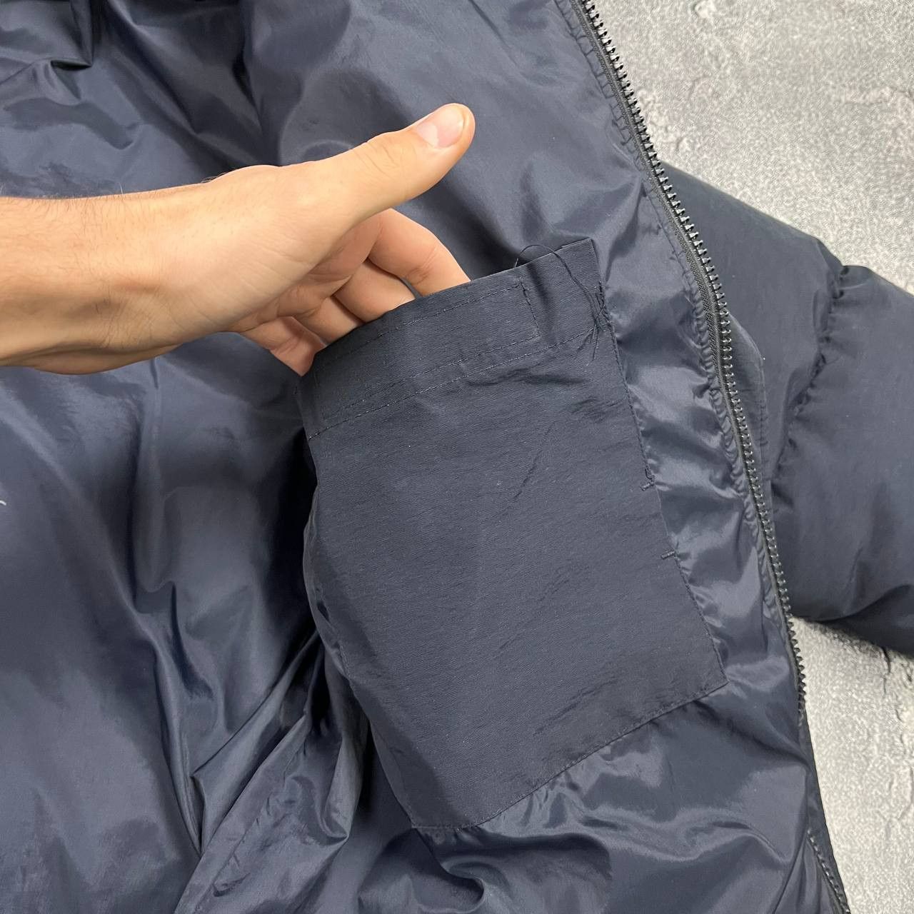 Levi's Vintage Clothing Men’s Vintage Levi’s Down Jacket Puffer Black Nylon Size L Size US L / EU 52-54 / 3 - 11 Thumbnail