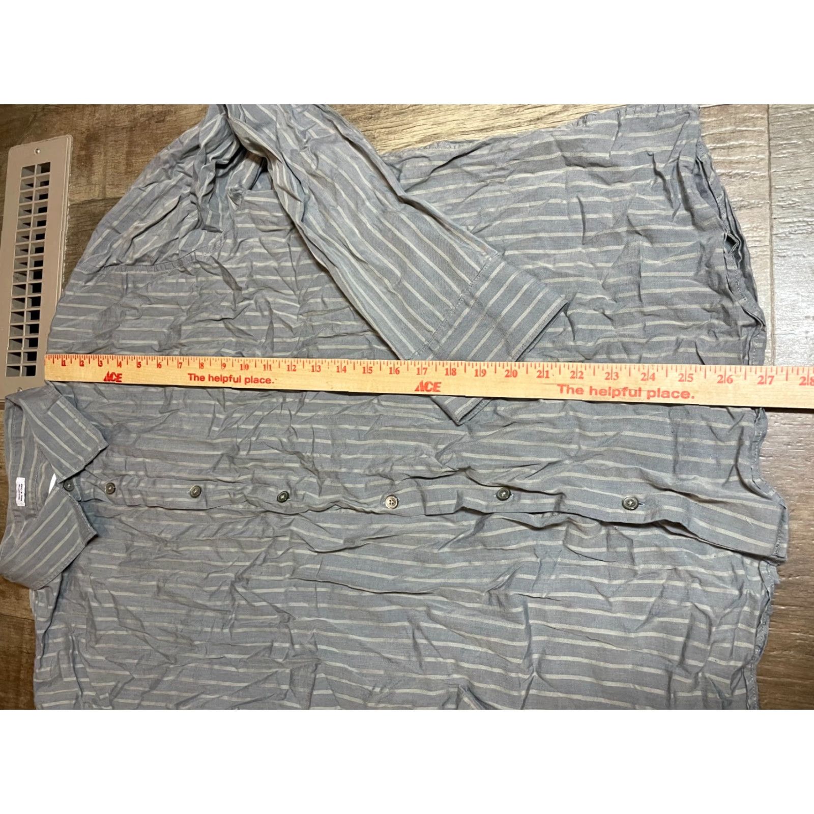 Calvin Klein **Calvin Klein XXL Men's Gray Striped Button-Up Shirt** User: **Calvin Klein Gray Men's XXL Striped Button-Up Shirt** Size US XXL / EU 58 / 5 - 5 Thumbnail