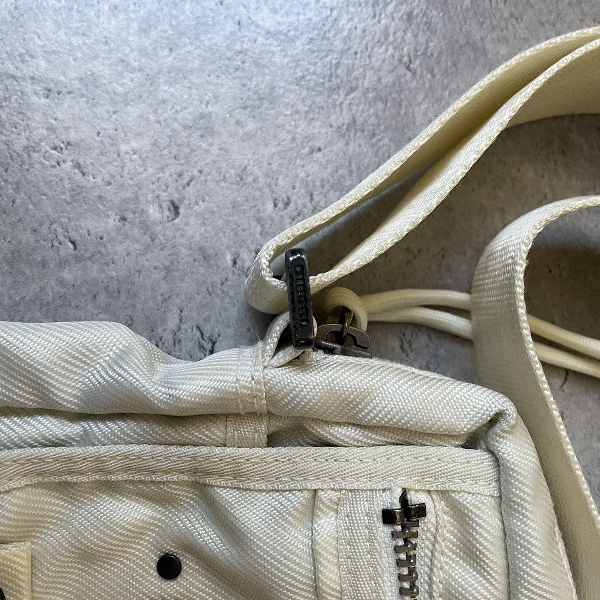 Diesel × Vintage Vintage Begie Diesel Shoulder/Crossbody Bag Size ONE SIZE - 5 Thumbnail