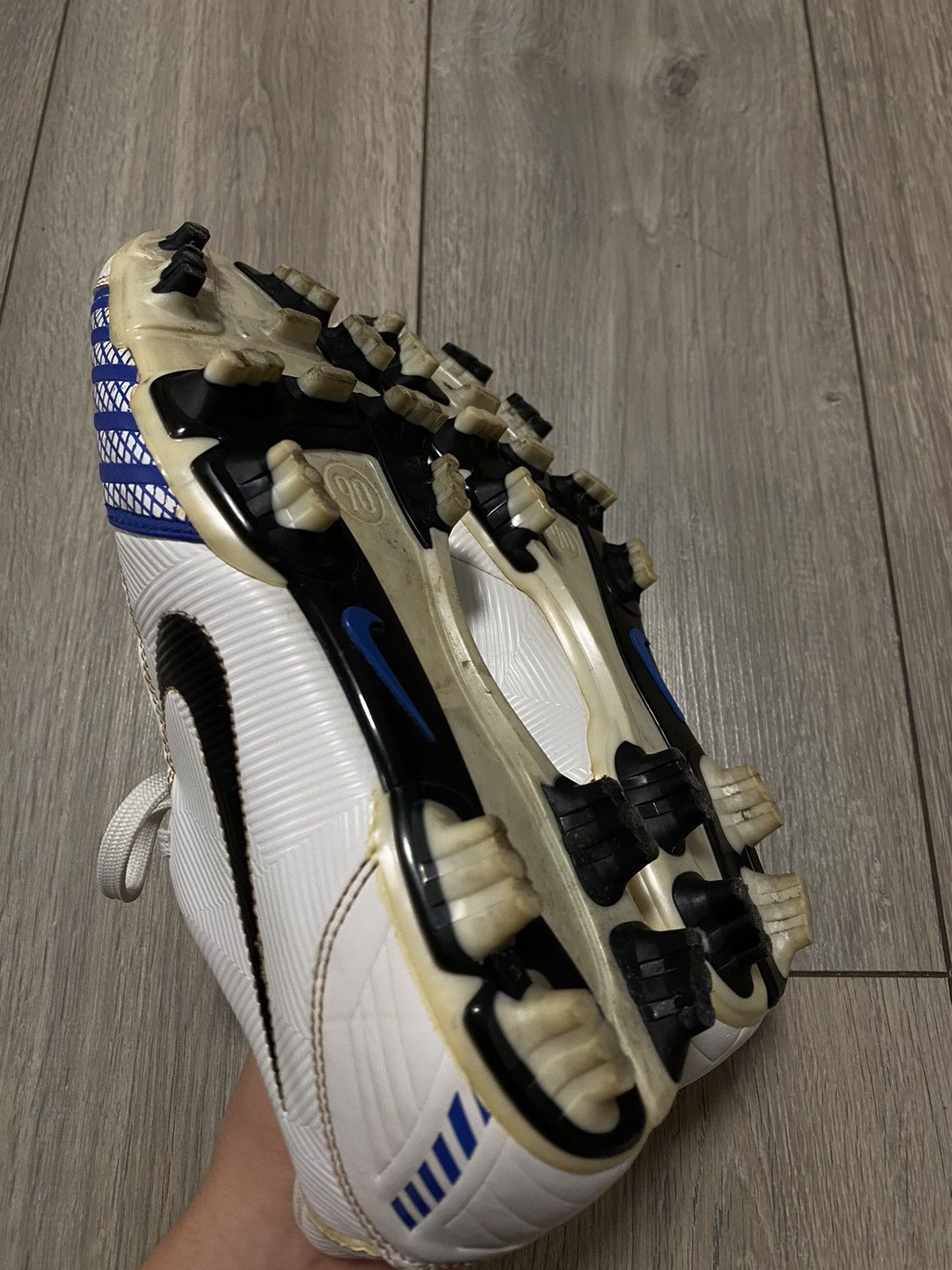 Nike Vintage Nike Total 90 Boots Ninety Laser II Saccer Football Size US 7.5 / EU 40-41 - 10 Thumbnail