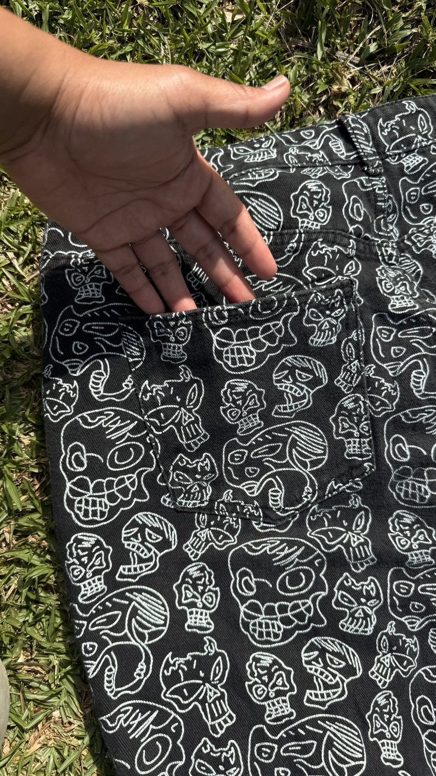 Other Black Graphic Skull Pants - Streetwear / Casual Fit Size US 34 / EU 50 - 8 Thumbnail