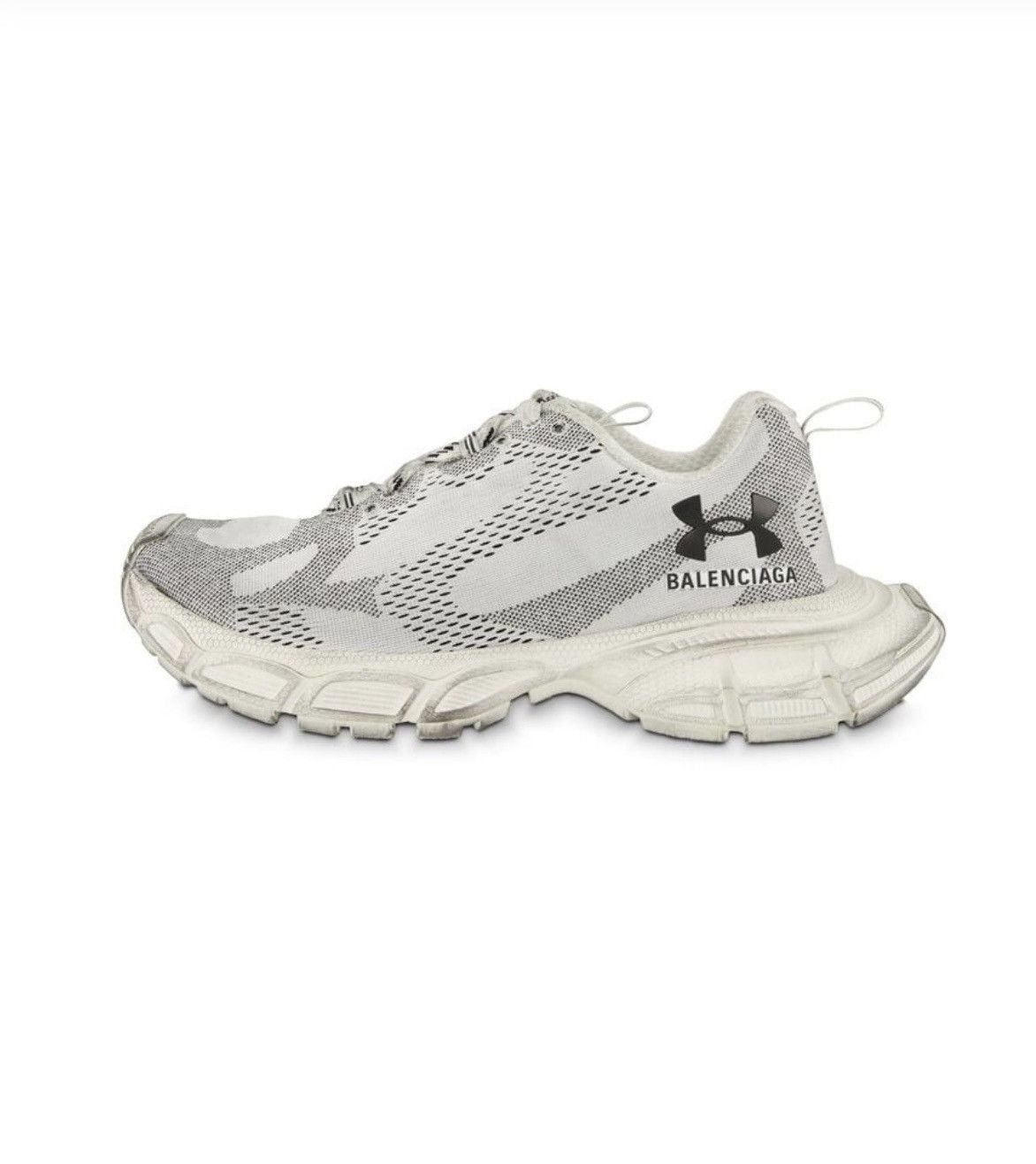 Balenciaga BNWT Balenciaga x Under Armour 3XL Sneaker Size US 8 / EU 41 - 1 Thumbnail