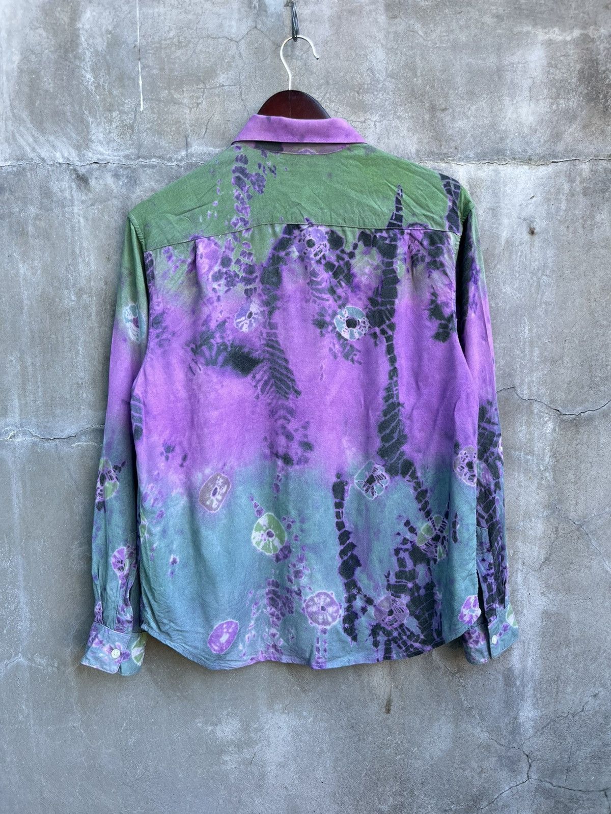 Supreme FW19 Batik Print Rayon Shirt Size US S / EU 44-46 / 1 - 5 Thumbnail