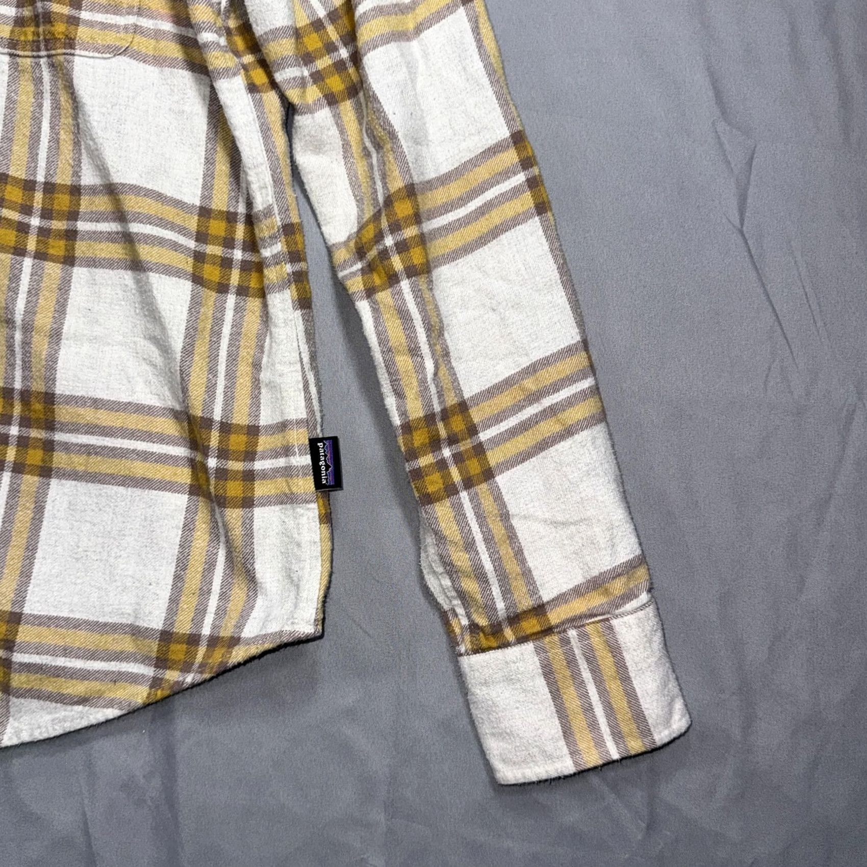 Patagonia Patagonia Shirt Women’s M Plaid Organic Cotton Flannel Button Up Casual Size M / US 6-8 / IT 42-44 - 6 Thumbnail