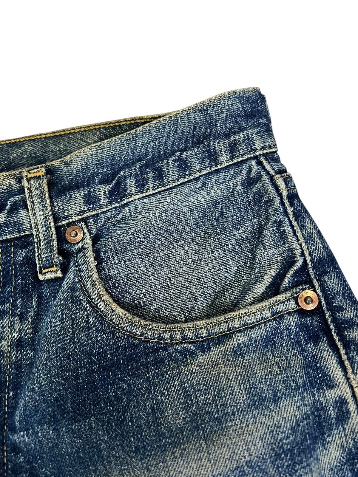 Levi's Vintage Levis 702 Big E Repaired Selvedge Backle Back Jean Size US 29 - 8 Thumbnail