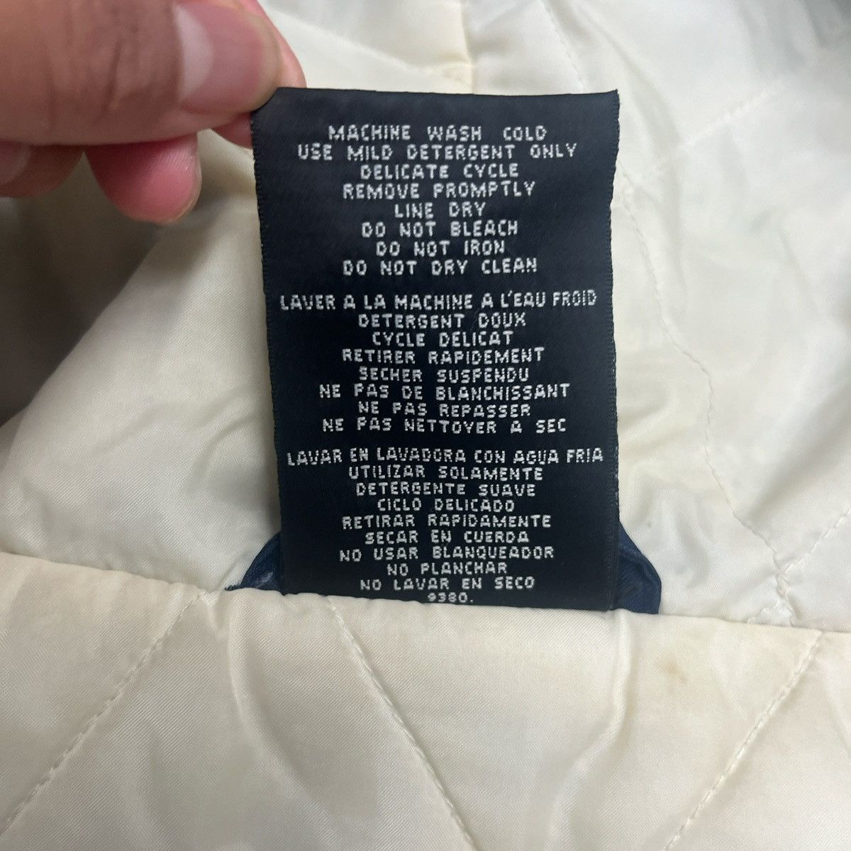Adidas Vintage Adidas Windbreaker Jacket Mens Large Navy Puffer Size US L / EU 52-54 / 3 - 5 Thumbnail
