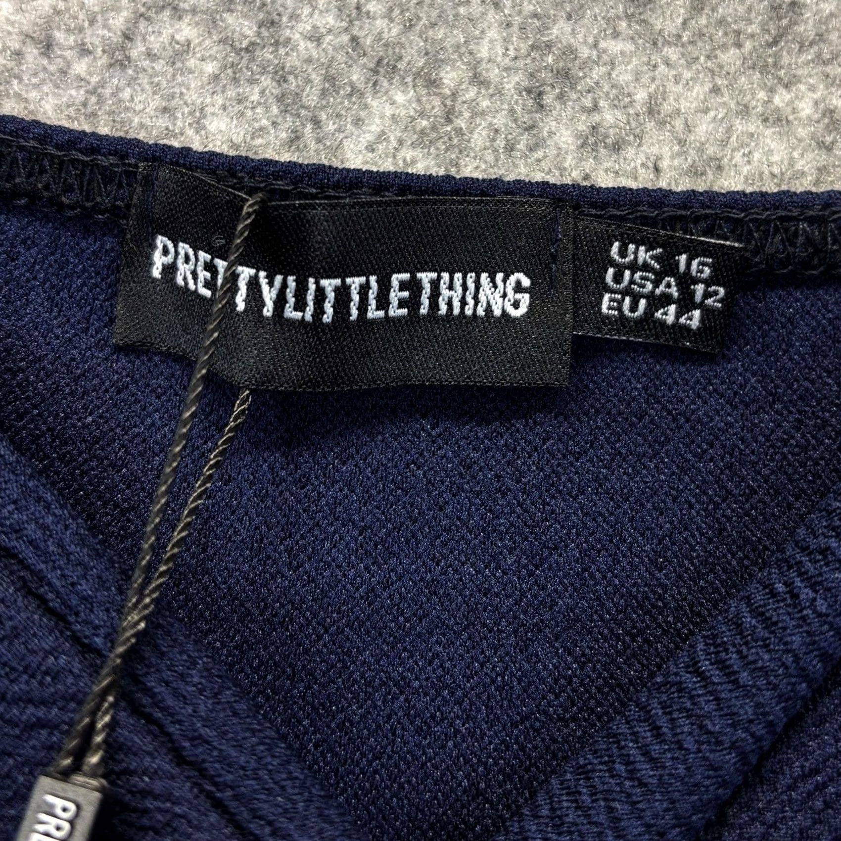 PrettyLittleThing Pretty Little Thing Dress UK 16 Navy Lauriell Wrap Front Crepe Midi New With Tag Size XXL / US 16-18 / IT 52-54 - 4 Thumbnail