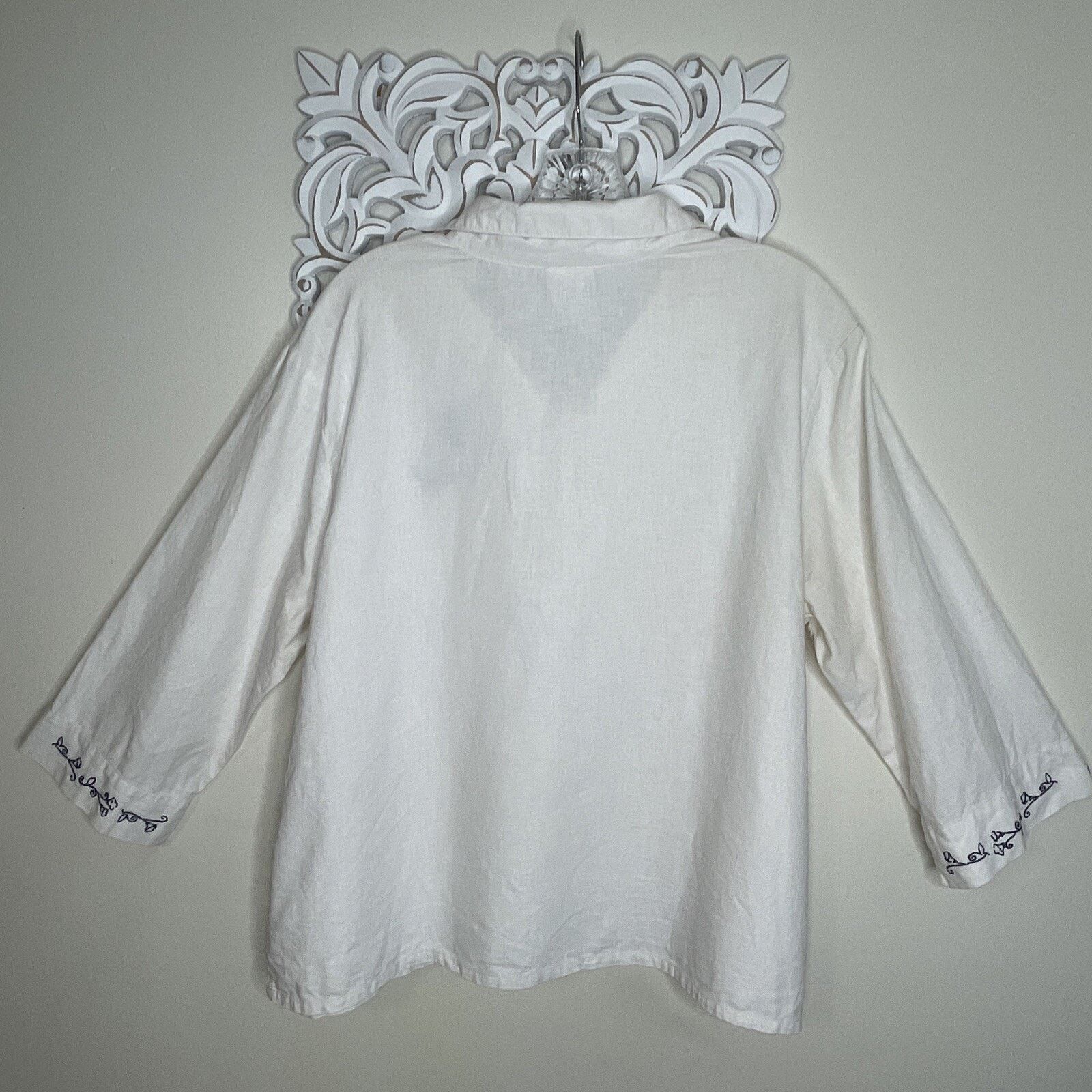 Disney DISNEY Store size L Pullover Top LINEN COTTON Blend Eeyore Size L / US 10 / IT 46 - 9 Thumbnail