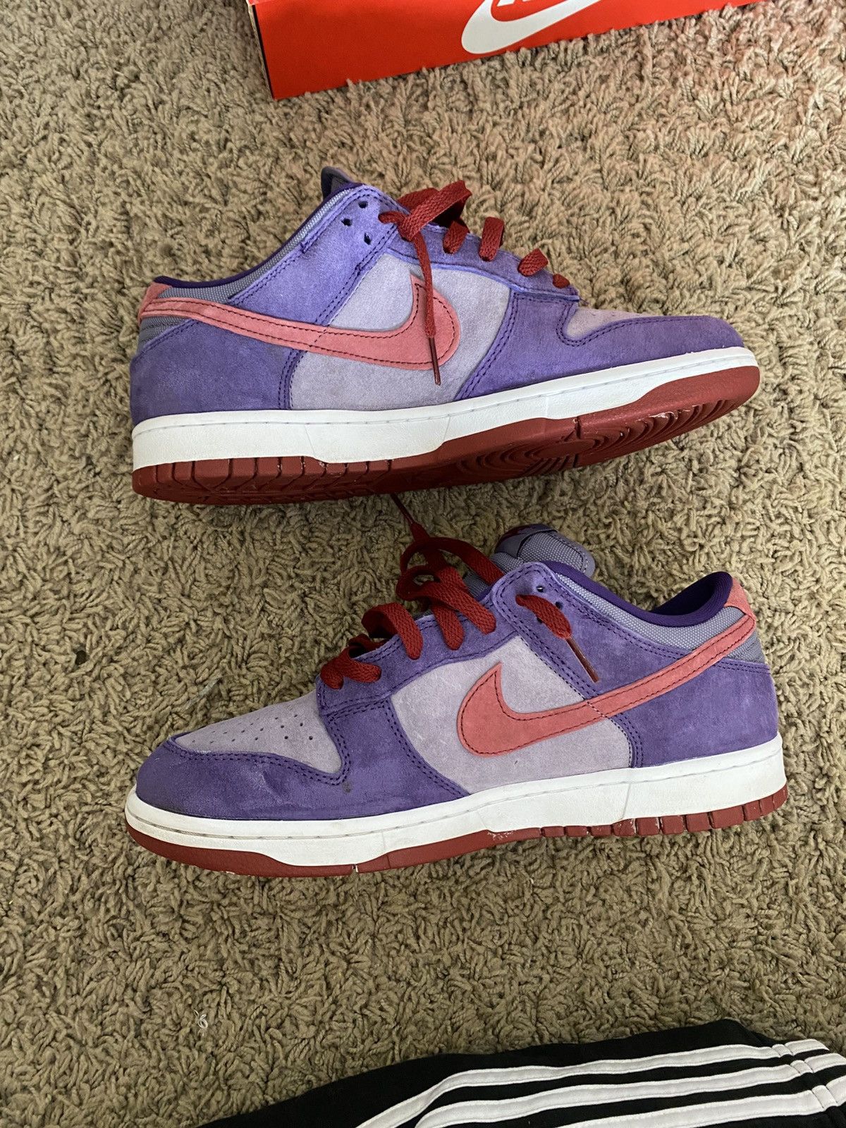 Nike Nike dunk low plum Sz 10 Size US 10 / EU 43 - 4 Thumbnail