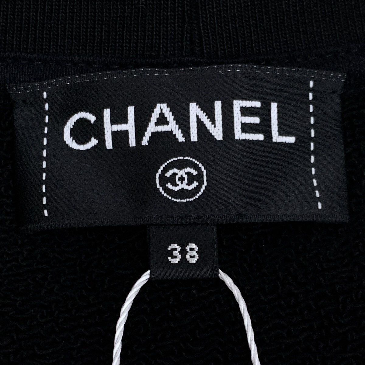 Chanel Chanel Black Logo Colorful Sequins Monogram Sweatshirt Size S / US 4 / IT 40 - 5 Thumbnail