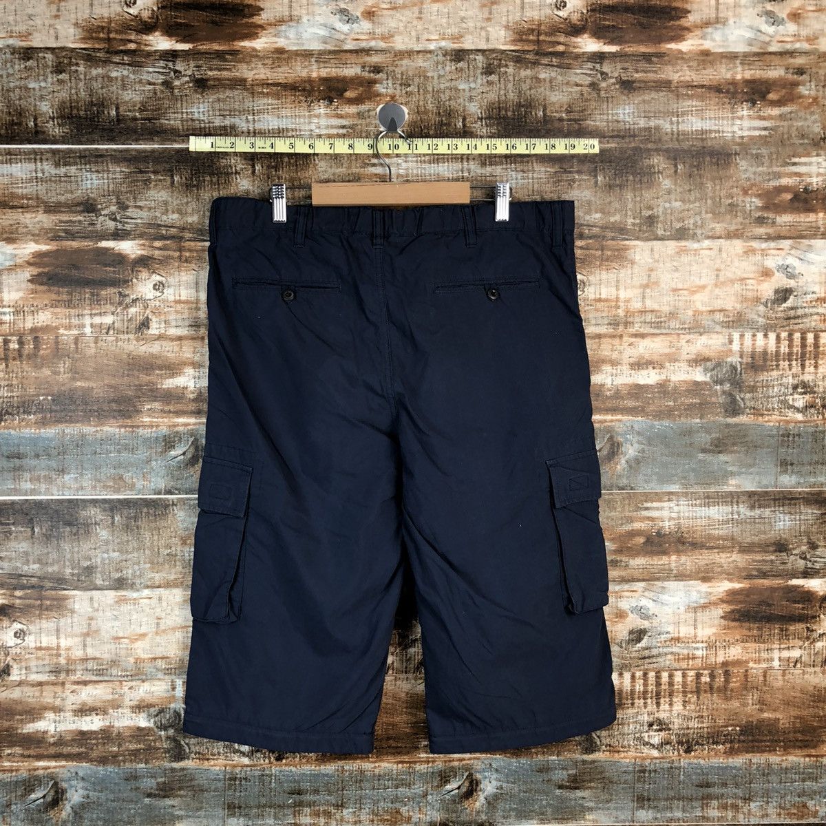 Japanese Brand Uniqlo Dark Blue multipocket Short Pants #A2379 Size US 33 - 15 Thumbnail