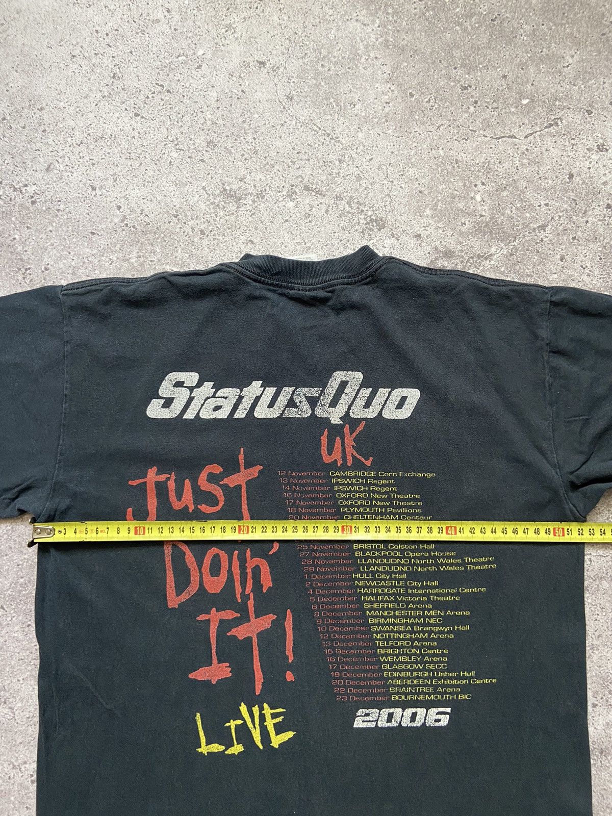 Band Tees Vintage Status Quo 2006 Just Dion’ it UK tour Tee Size US M / EU 48-50 / 2 - 6 Thumbnail