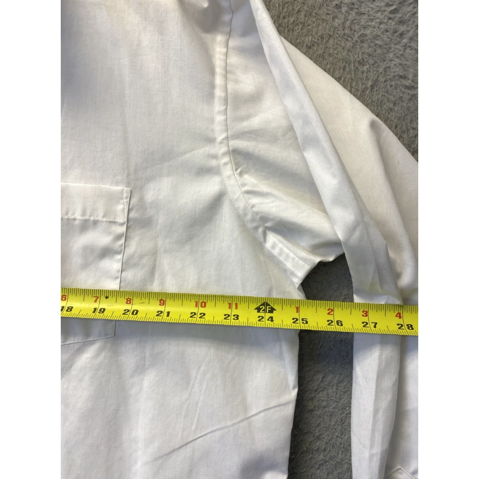Gant GANT Button-Up Shirt Mens 17 34/35 White Cotton Polyester Button-Down Collared Long Sleeve Business Casual Travel Workwear Regular Vintage No Size US XL / EU 56 / 4 - 6 Thumbnail