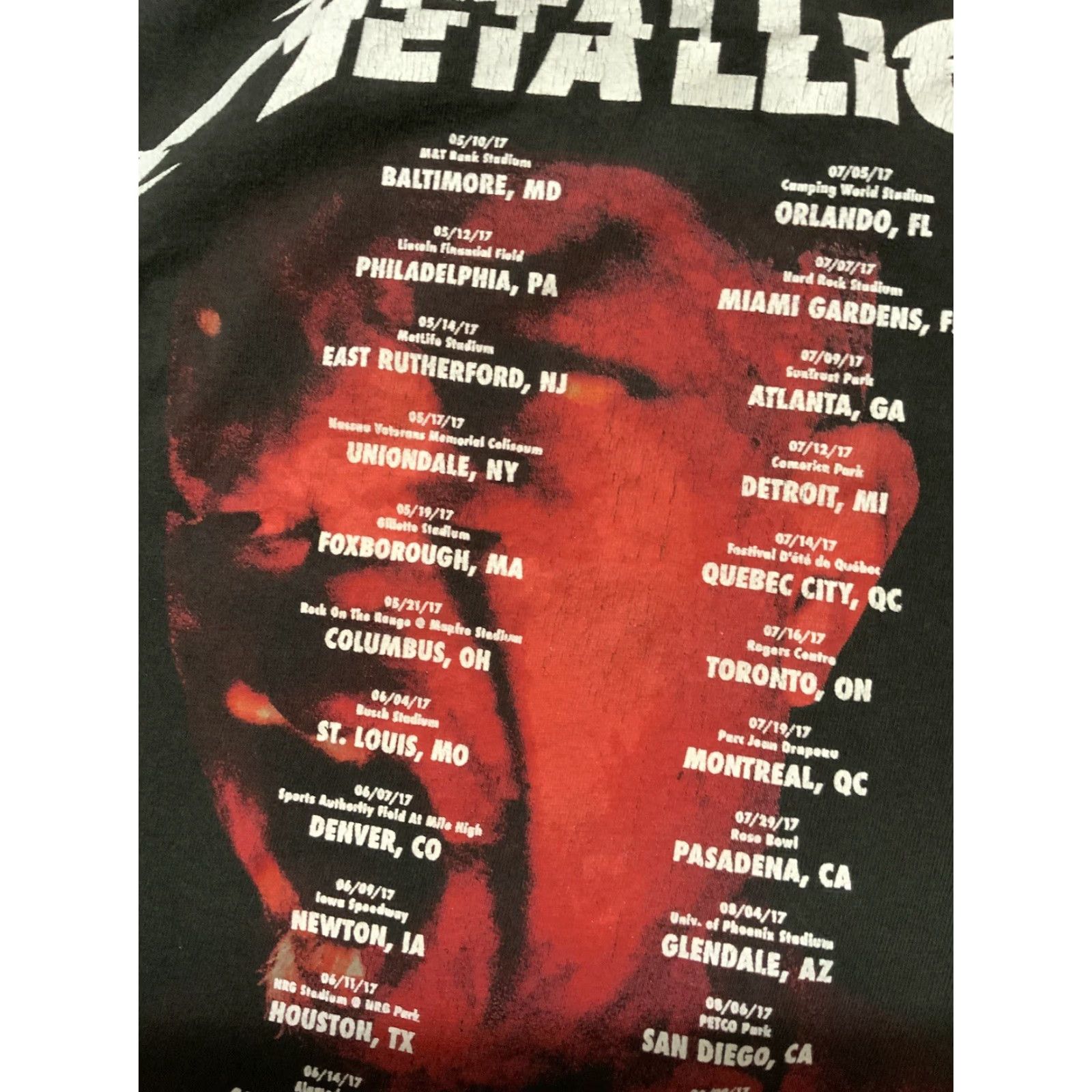 Vintage VINTAGE Metallica T-Shirt WorldWired 2017 Official Band Tour Medium Black Mens Size US M / EU 48-50 / 2 - 7 Thumbnail