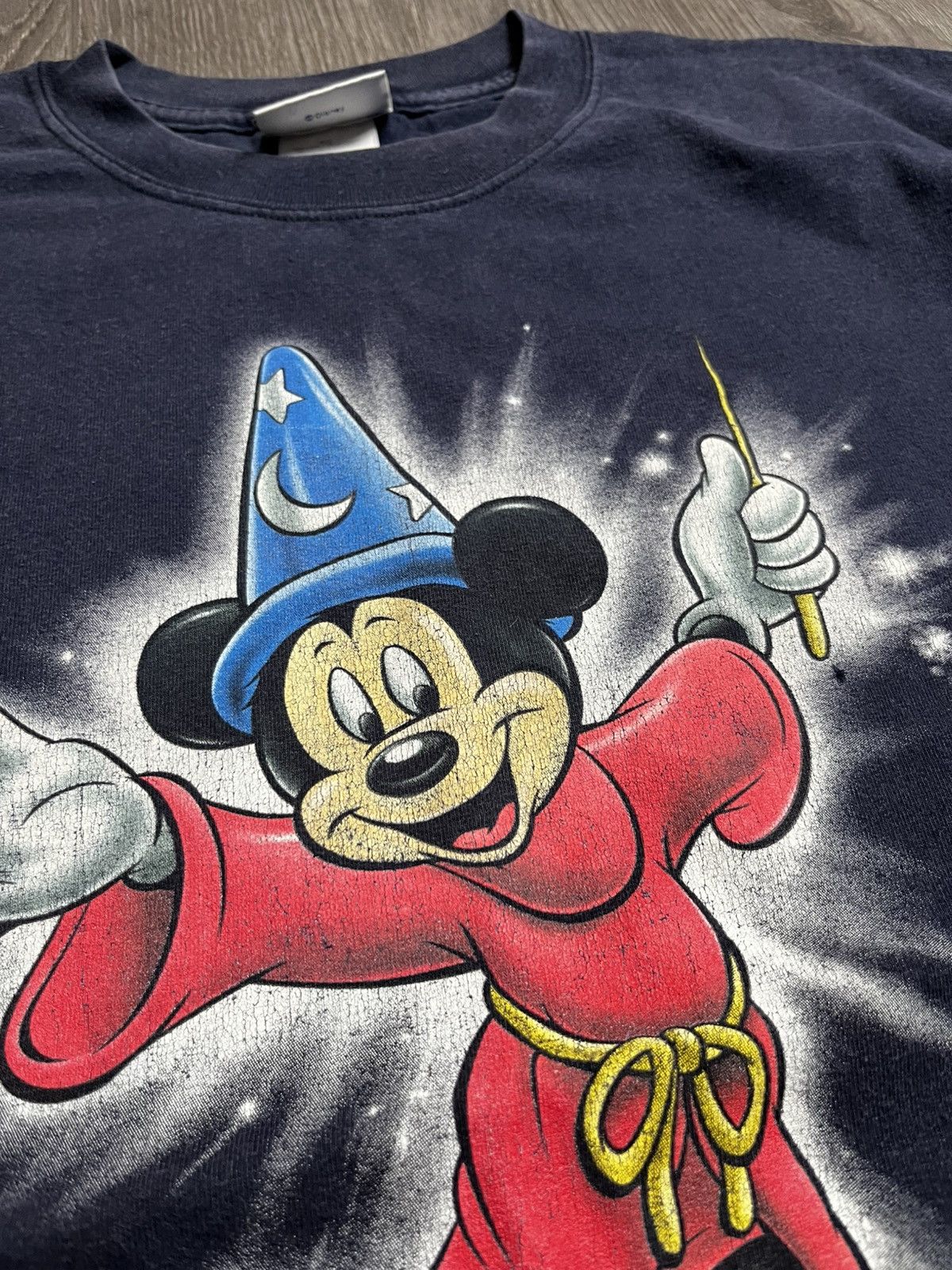 Vintage Vintage Disneyland Resort Sorcerer Mickey Mouse Graphic Tee Size US XL / EU 56 / 4 - 4 Thumbnail