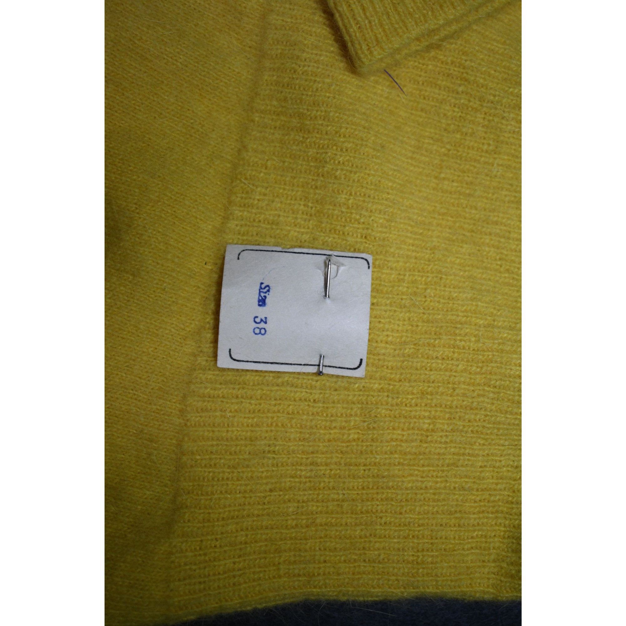 Other Vintage 1970's Lambgora By Barringer Yellow Cardigan Sweater Size S / US 4 / IT 40 - 5 Thumbnail