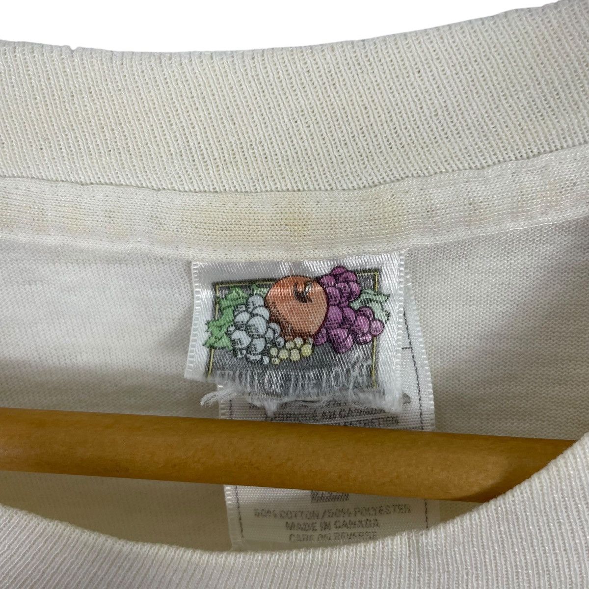 Vintage Vintage 90s Canada Vancouver Paperthin Tee Shirt Size US XL / EU 56 / 4 - 4 Thumbnail