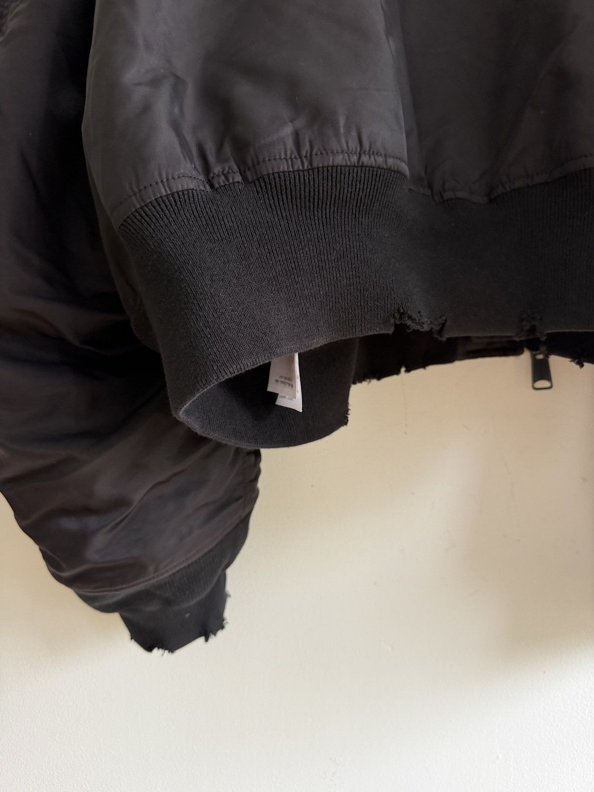 Balenciaga Fall 24 Incognito Bomber Jacket (L) Size US L / EU 52-54 / 3 - 12 Thumbnail