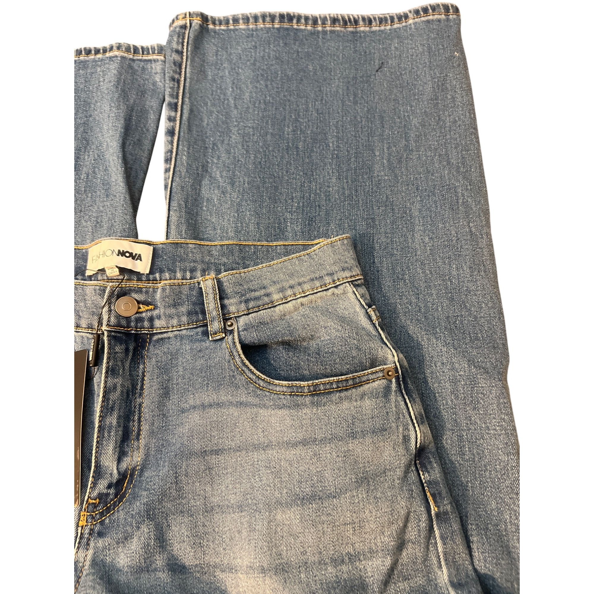 Fashion Nova Fashion Nova Down Your Block Flare Jeans Blue Denim Hole Med Size 32" / US 10 / IT 46 - 3 Thumbnail