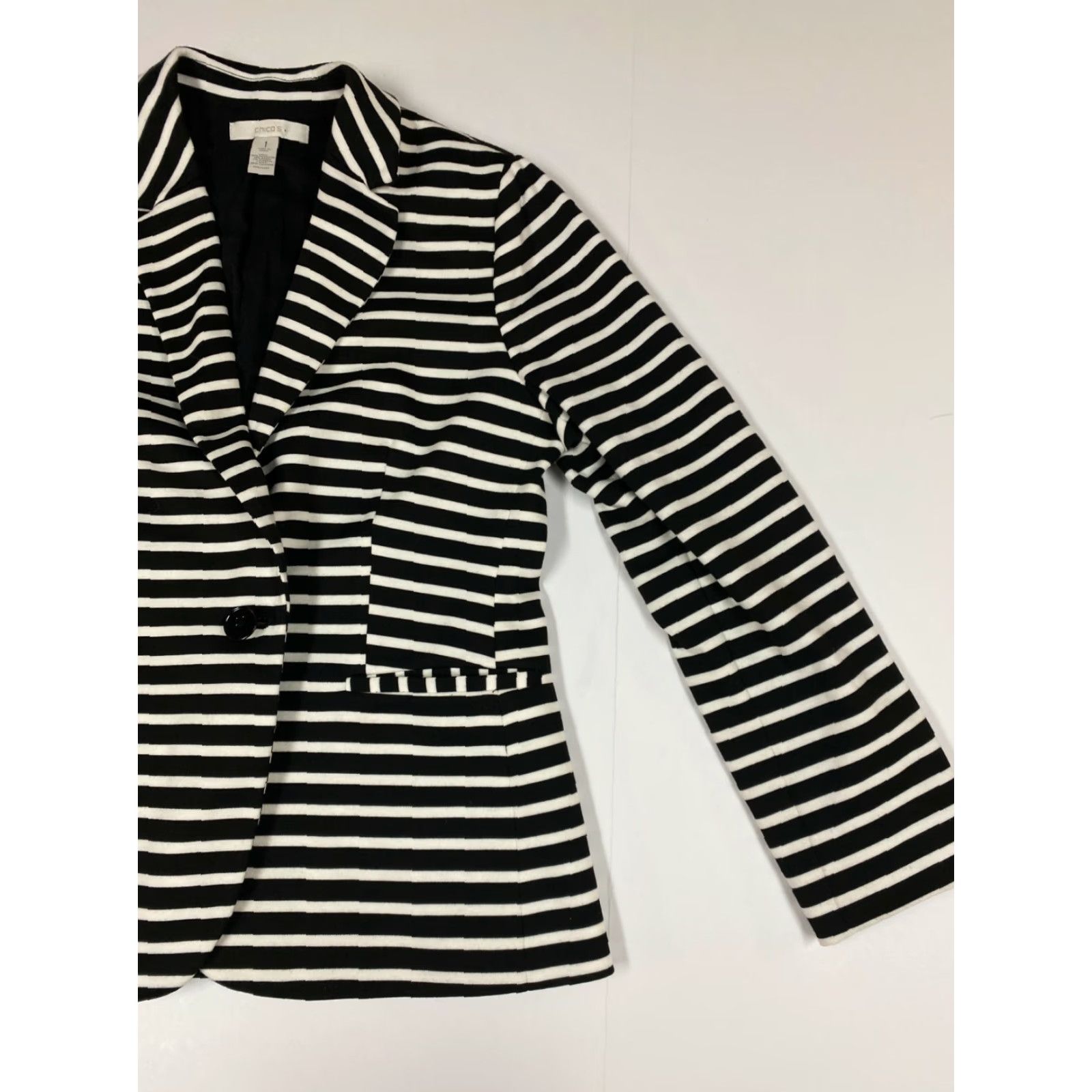 Vintage Chico's Blazer Shirt Womens 1 Black Striped Mid-Length Classic Stretch Lined Polyester Rayon Business Casual Winter Womens - no holes or tears Size XS / US 0-2 / IT 36-38 - 2 Thumbnail