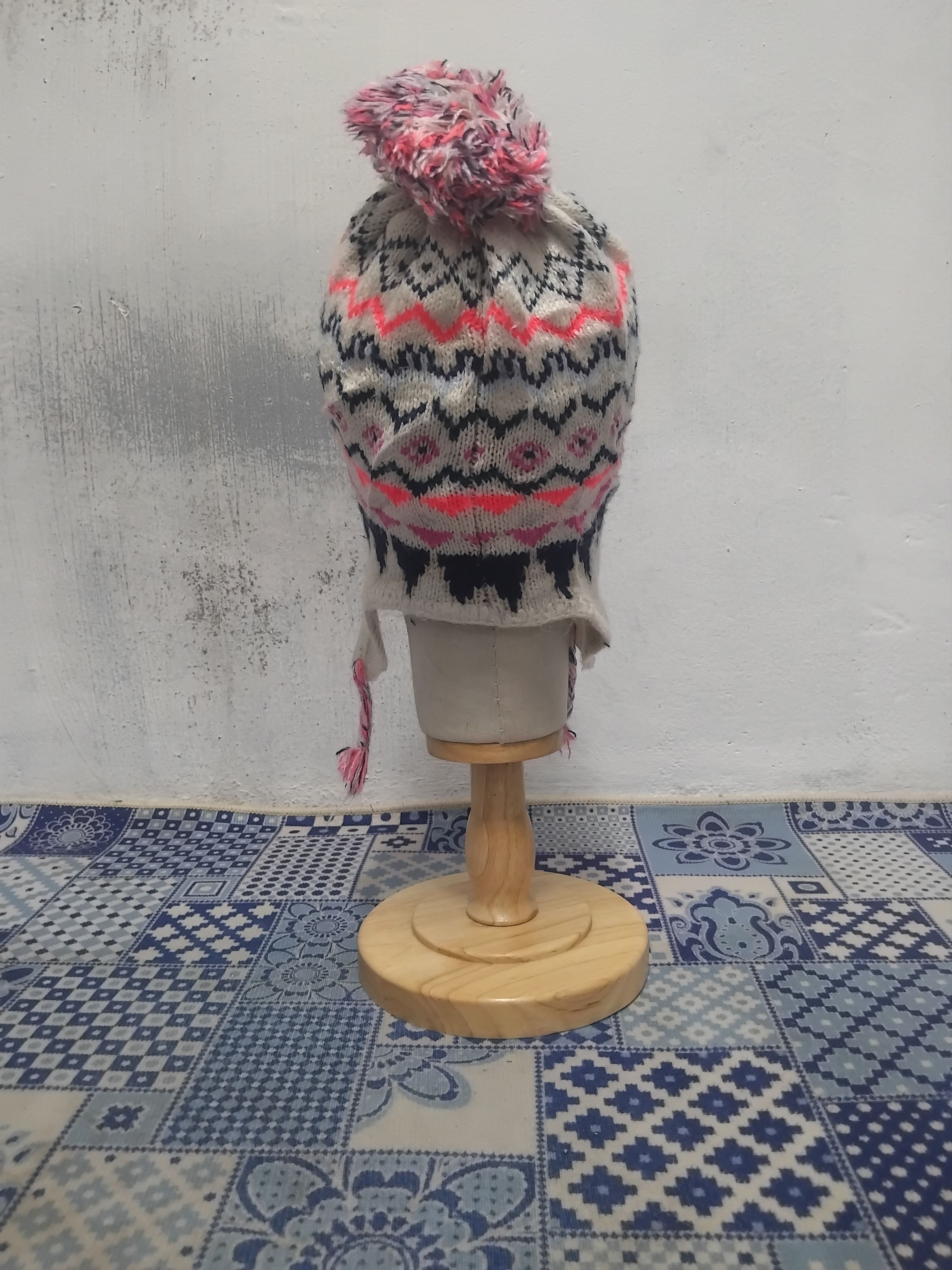 Old Navy Old Navy Multicolour beanie Size ONE SIZE - 6 Thumbnail
