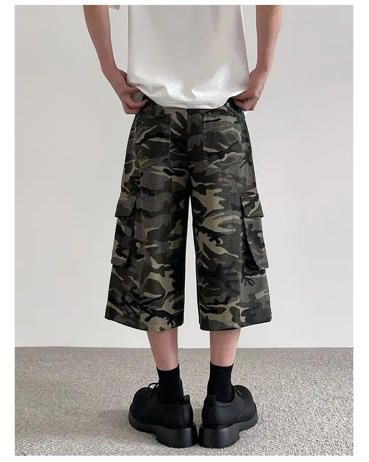 Japanese Brand × Jean Camo Cargo Shorts Size US 30 / EU 46 - 2 Thumbnail