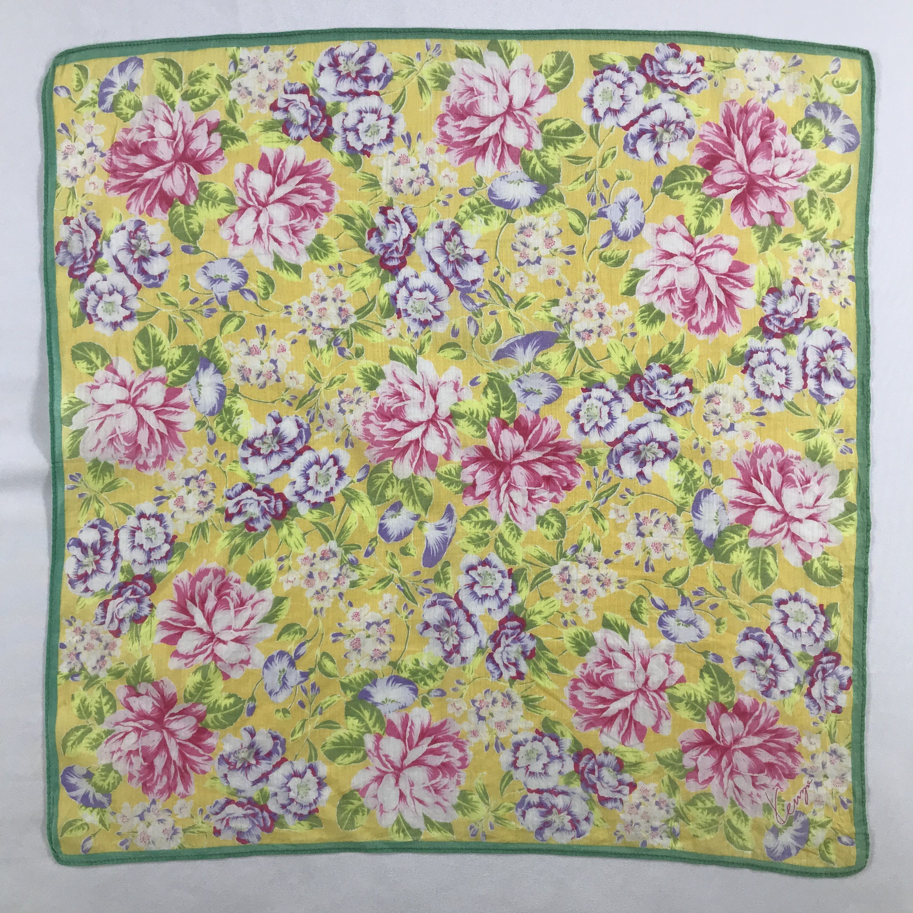 Kenzo × Vintage Kenzo Bandana / Handkerchief / Neckerchief - S2687 Size ONE SIZE - 1 Thumbnail