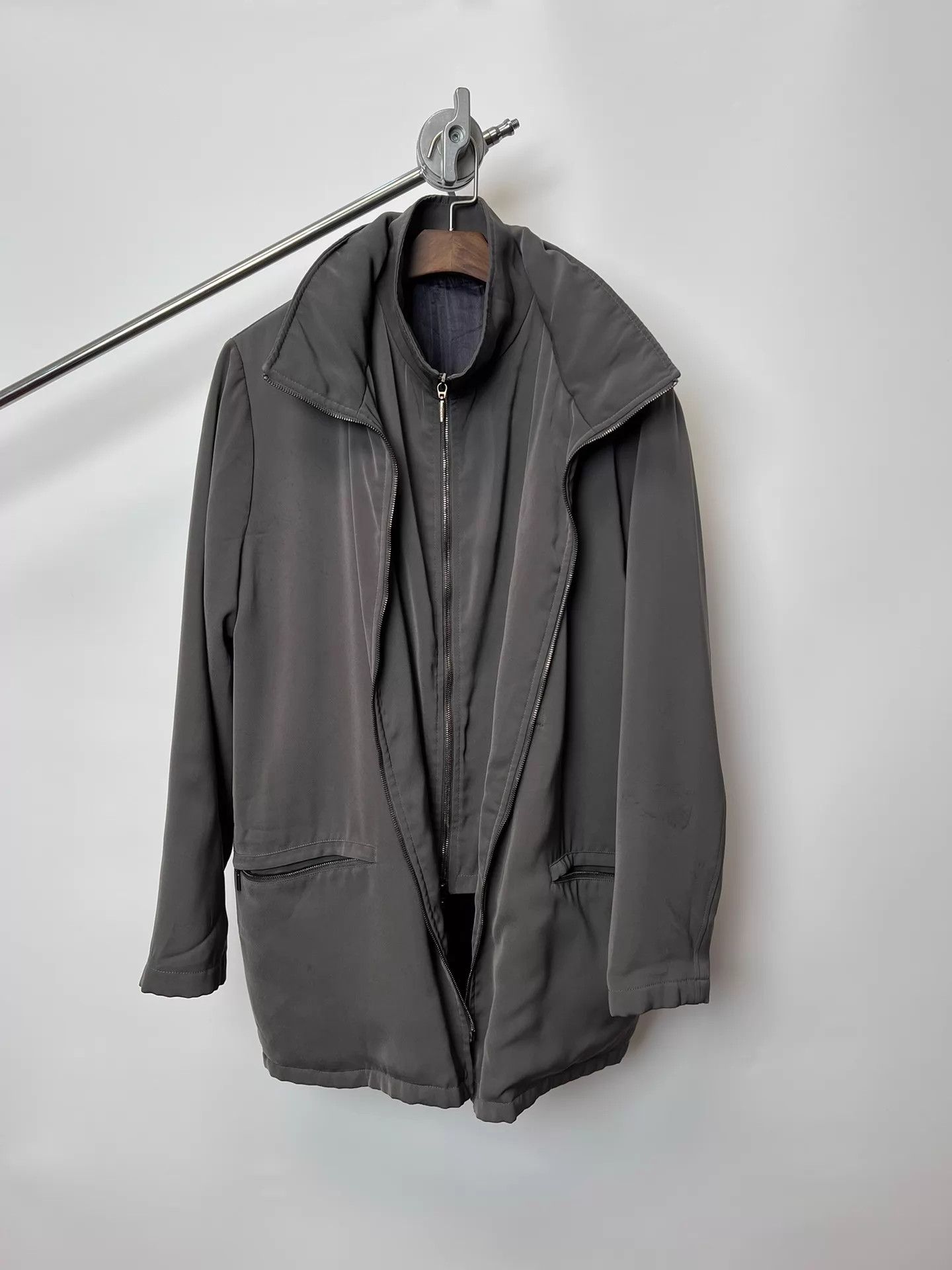 Armani Armani Collezioni Double Collar Two-Piece Hooded Jacket L Size US L / EU 52-54 / 3 - 1 Thumbnail