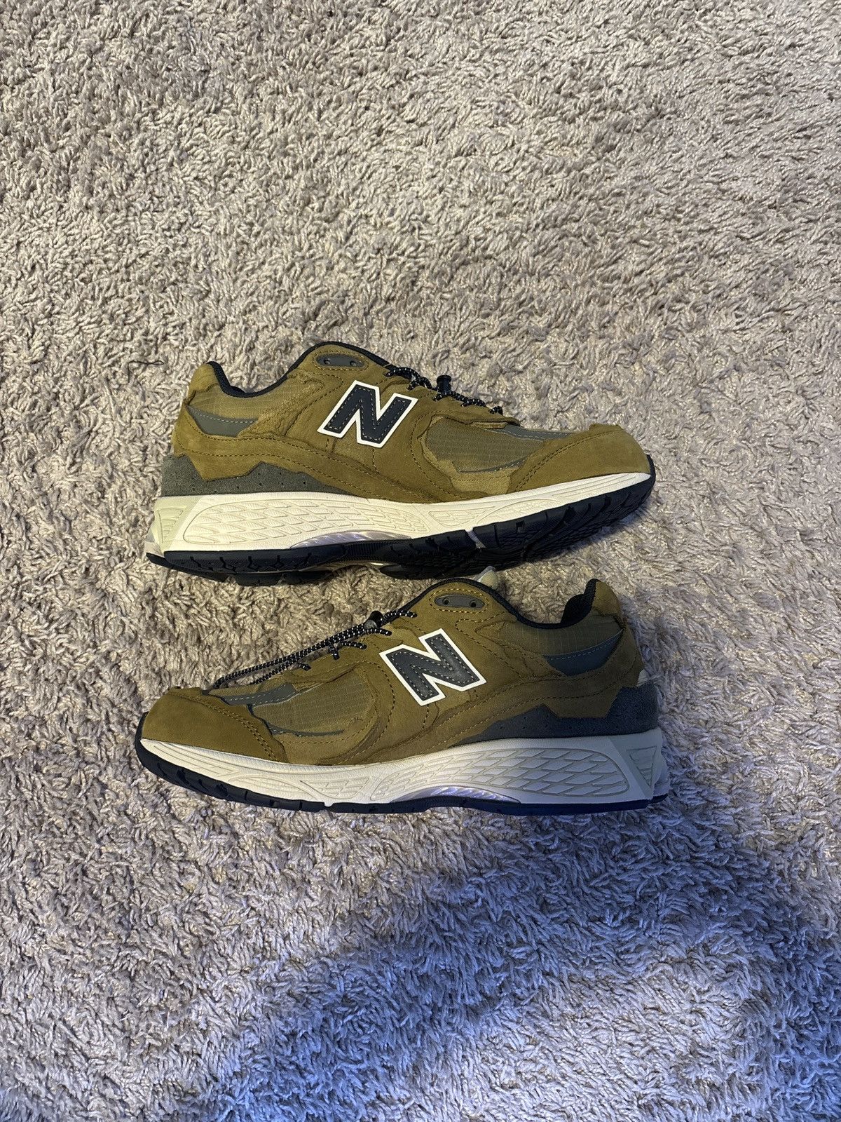 New Balance desert high 2002r new balance Size US 9 / EU 42 - 1 Thumbnail